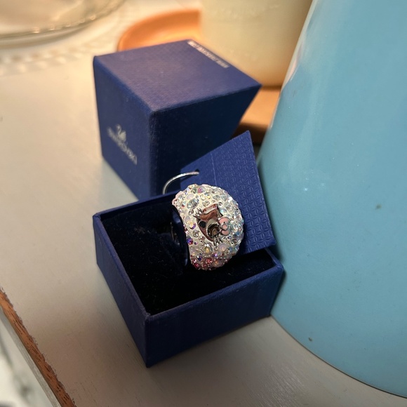 Swarovski x Hello Kitty Collaboration Chic Ring - Picture 12 of 16